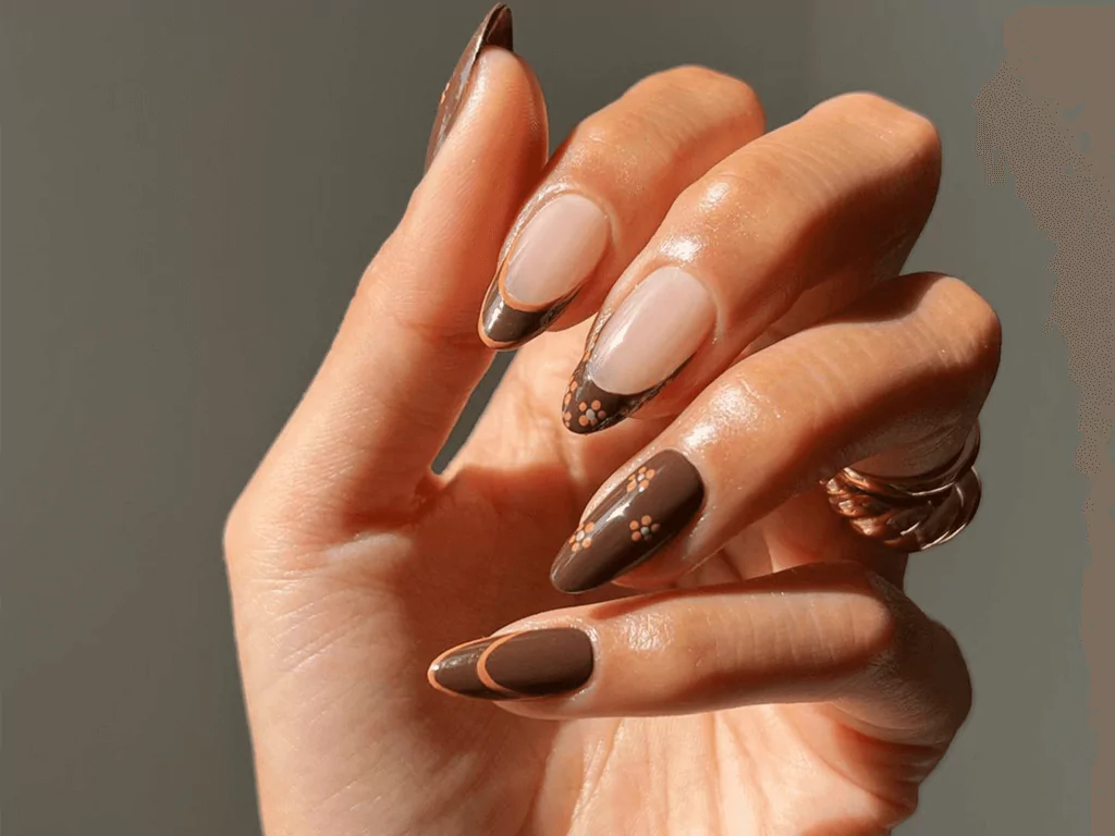 almond shaped nails