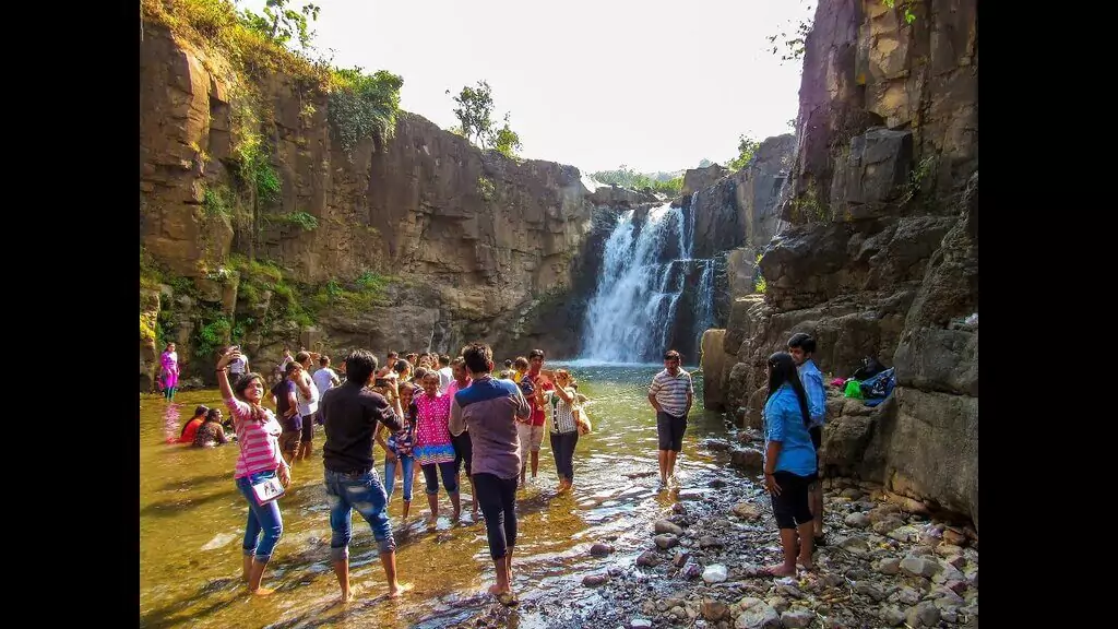 Zanzari waterfall best time to visit