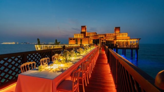 Jumeirah-Al-Qasrs-pier