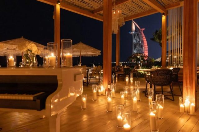 French Riviera Beach | Exquisite Beachside Dining | Jumeirah Al Qasr